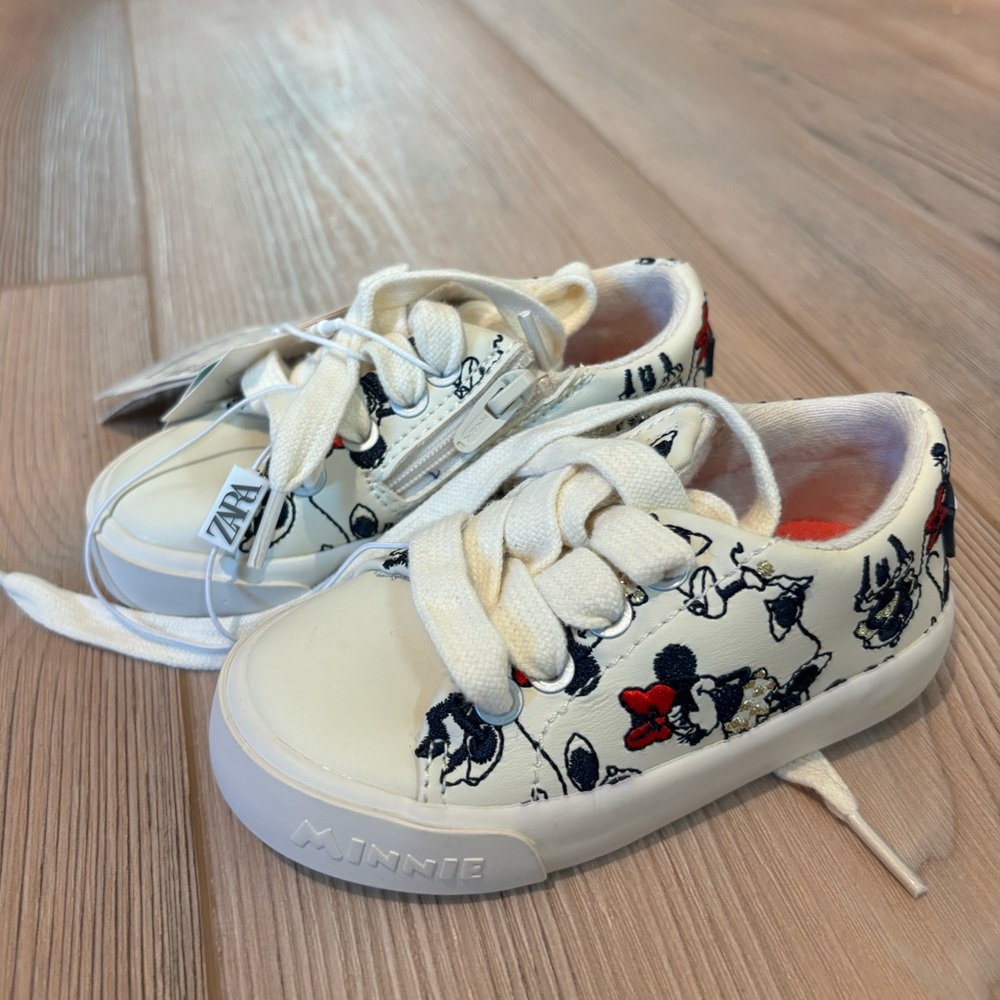 Zara Minnie Mouse shoes